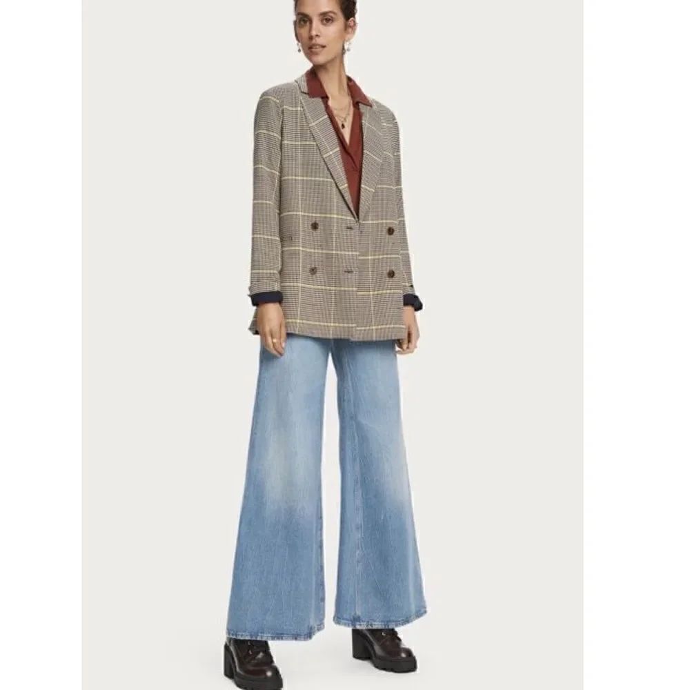 SCOTCH AND SODA
Maison Scotch Longer-Length Checked Double-Breasted Blazer
